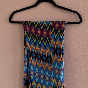 Beautifully Patterned Maxi Skirt!!